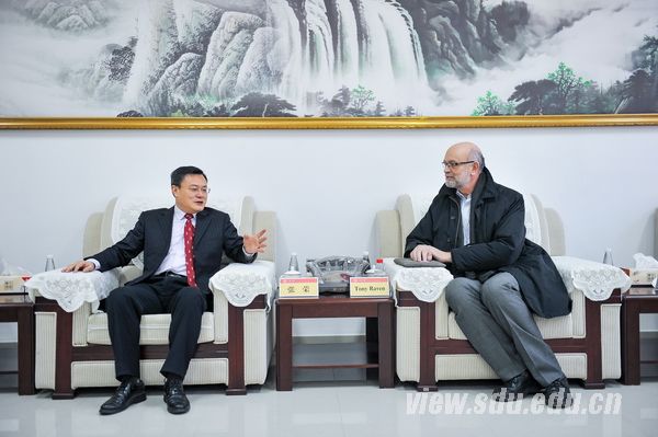 http://www.qdxq.sdu.edu.cn/__local/2/69/45/47763A1FCA6396AE664DECDCFE5_B7A24DF8_AF95.jpg
